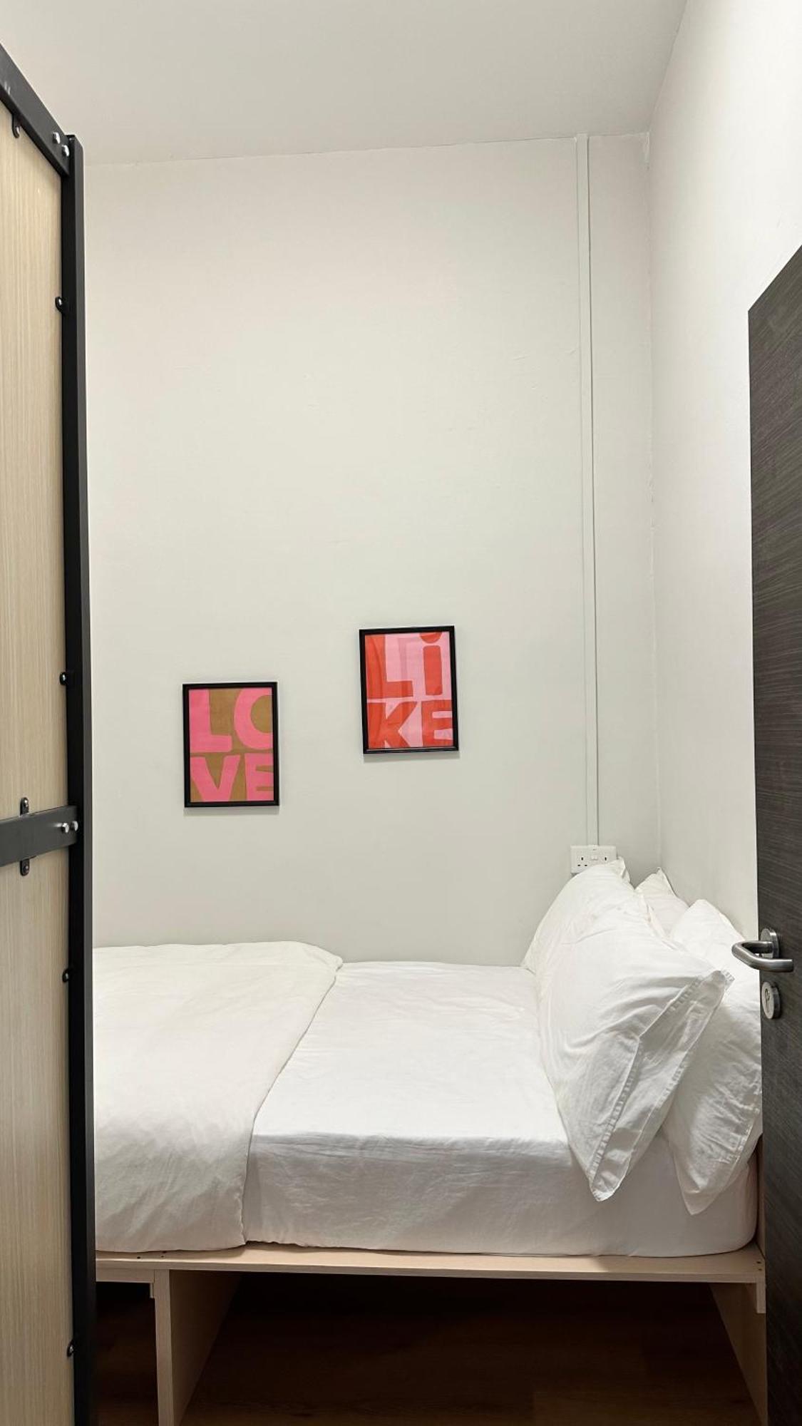 Code Hostel At Lavender Singapore Esterno foto